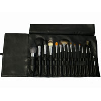 YoungBlood Brush Roll (15 pieces)